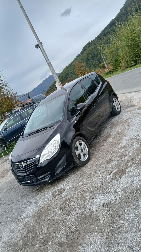 Opel - Meriva - 1.3cdti