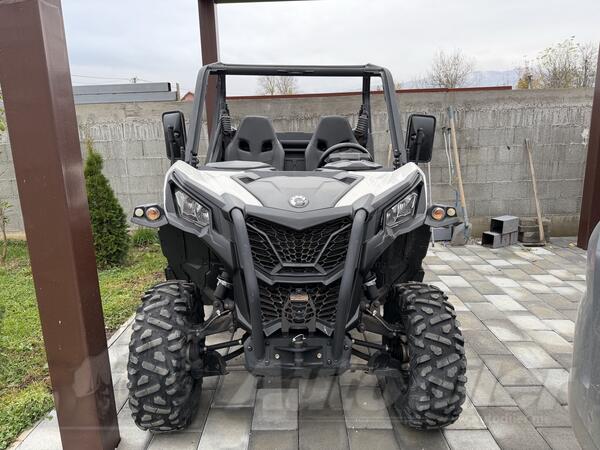 Can-Am - MAVERICK 800