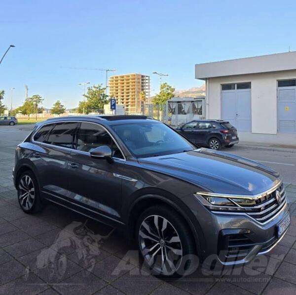 Volkswagen - Touareg - 3.0 TDI