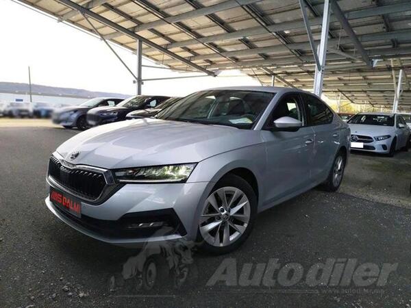 Škoda - Octavia - 2.0 TDI DSG7 150KS -LED- VIRTUAL COCKPIT Navigacija Kamera 2xParktronic ACC-System