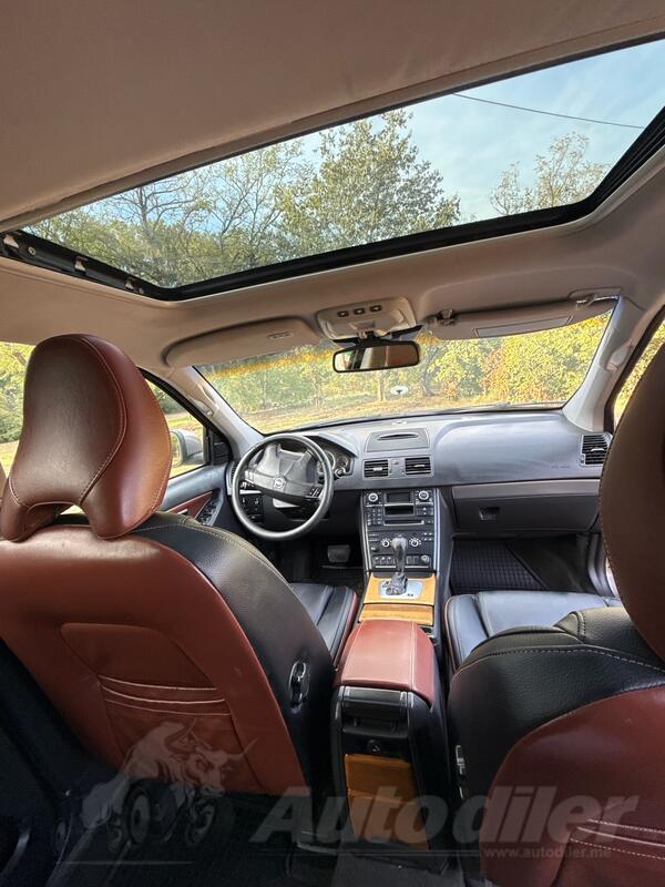 Volvo - XC 90 - D5 AWD