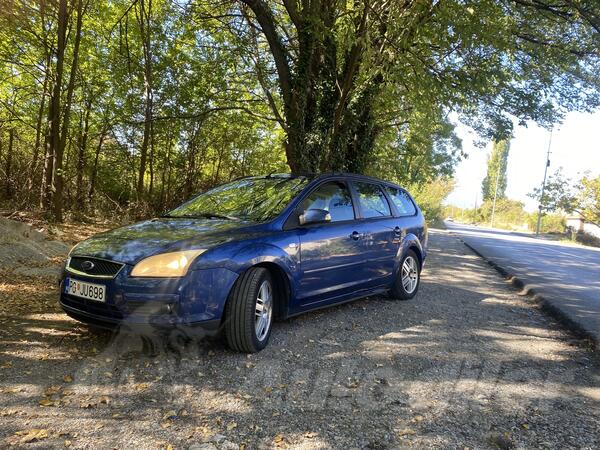 Ford - Focus - CHIA