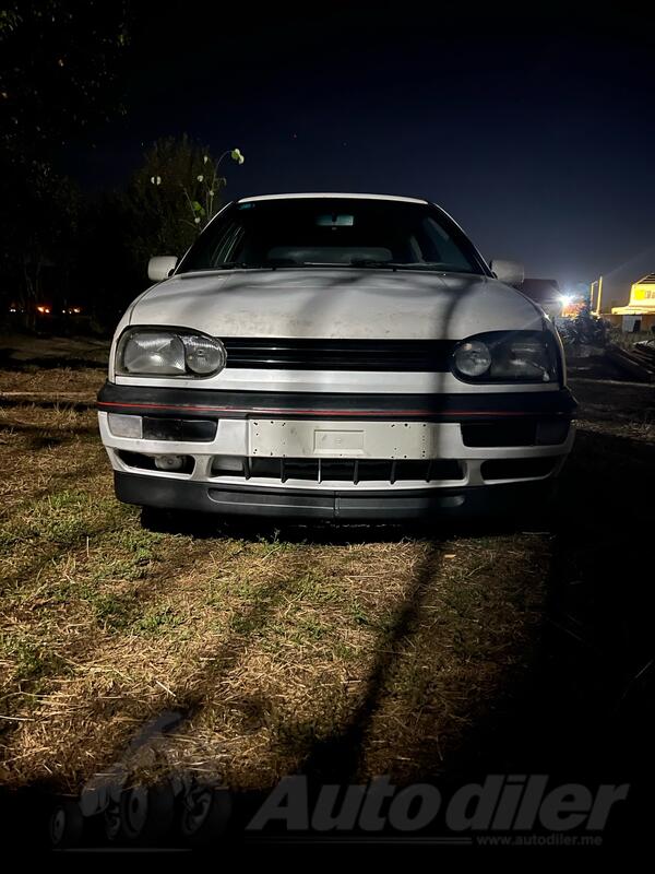 Volkswagen - Golf 3 - 2.0 8v