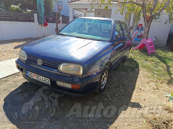 Volkswagen - Golf 3 - 1.4