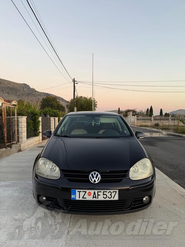 Volkswagen - Golf 5 - 1.9