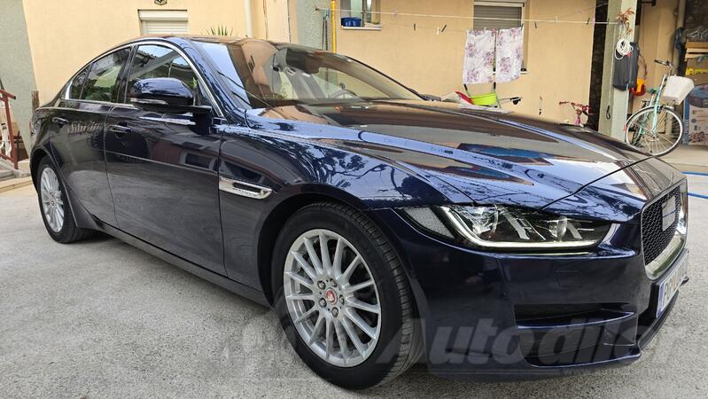 Jaguar - XE - 2.oportfolio automatik