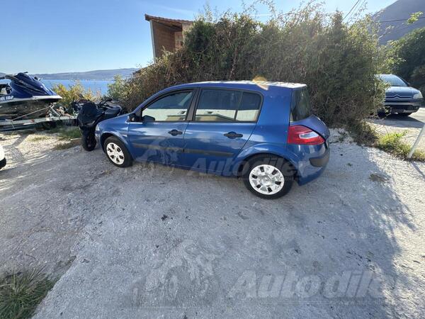 Renault - Megane - 1.4 benzin