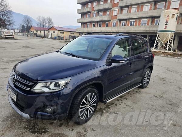 Volkswagen - Tiguan - 2.0 TDI