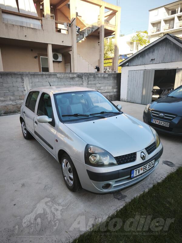 Renault - Clio - 1.2 16v