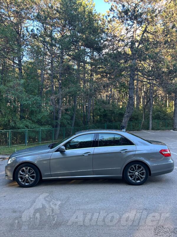 Mercedes Benz - E 350 - 350 CDI