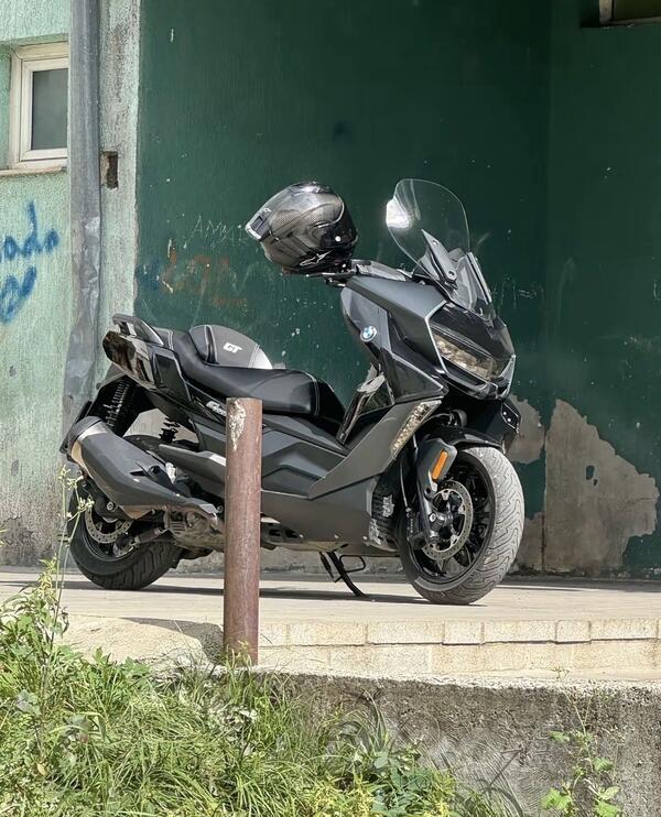 BMW - c400gt