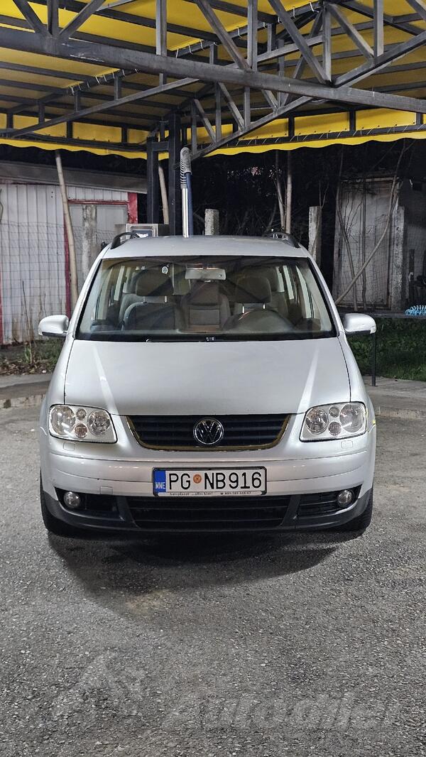 Volkswagen - Touran - 2.0 TDI