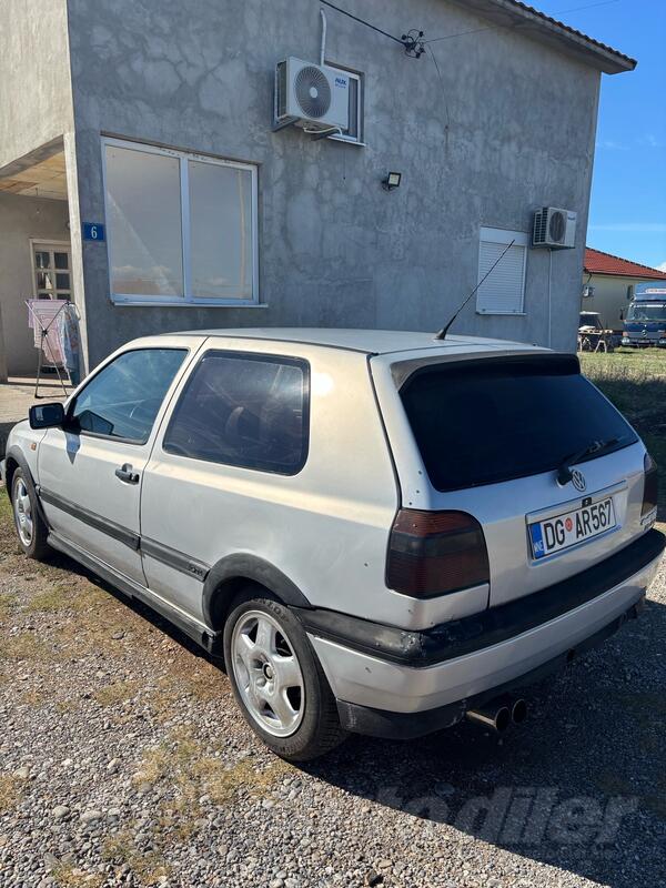 Volkswagen - Golf 3 - 2.0