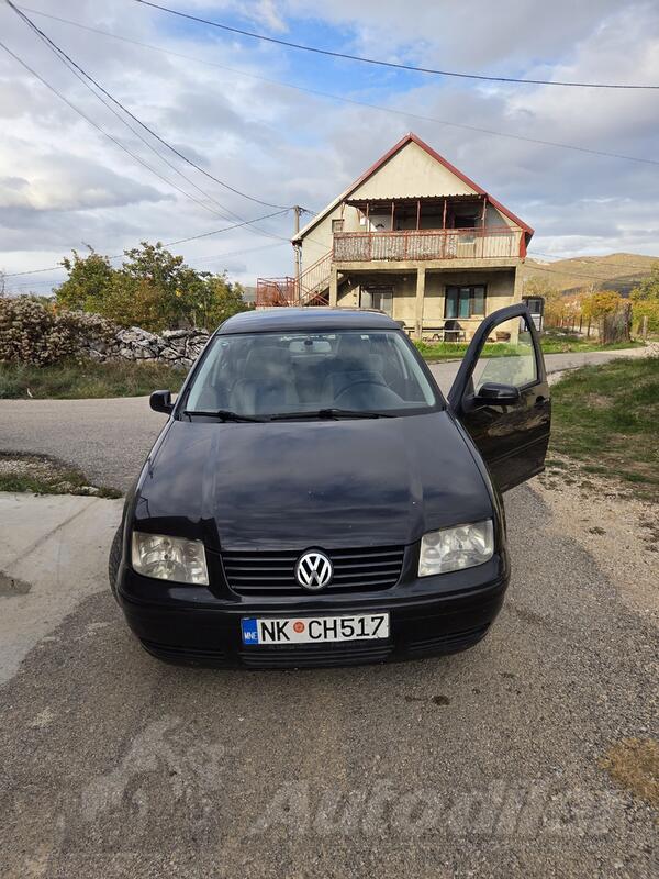 Volkswagen - Bora - 1.900