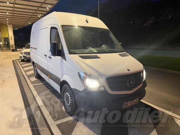 Mercedes Benz - Sprinter