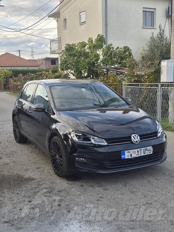 Volkswagen - Golf 7 - 1.6 TDI