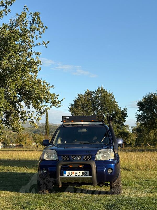 Nissan - X-Trail - 2.2