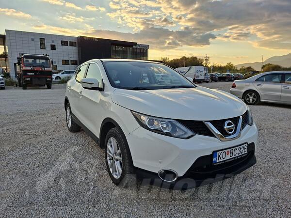 Nissan - Qashqai - 1.5 DCI