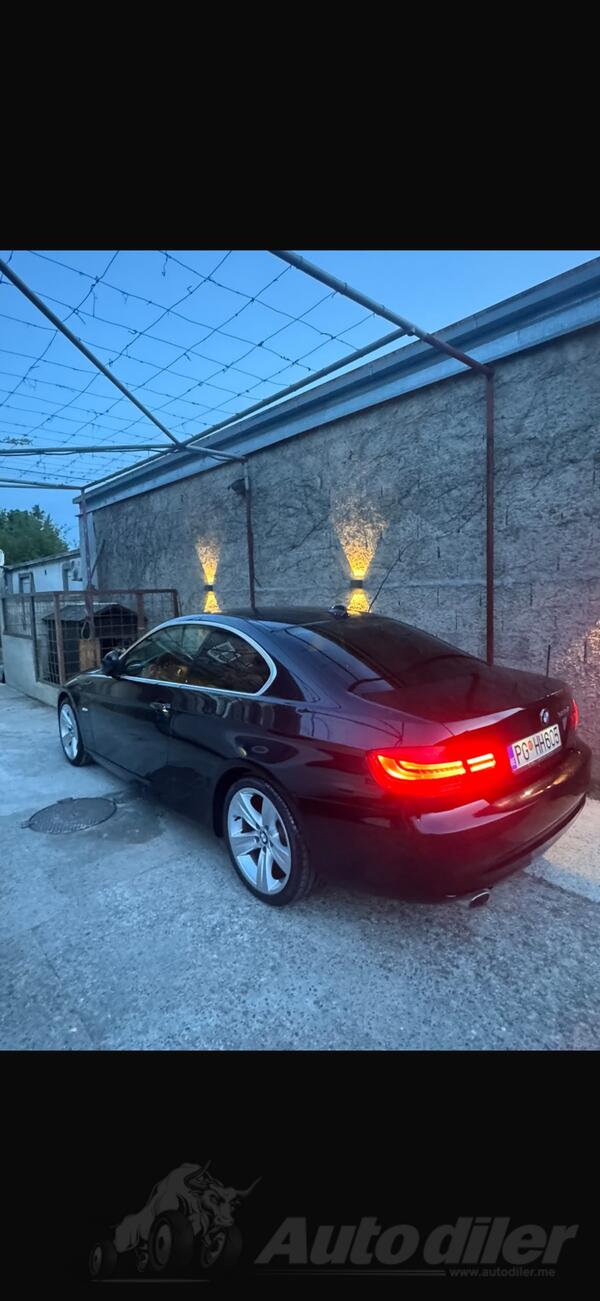 BMW - 320 - D LCI