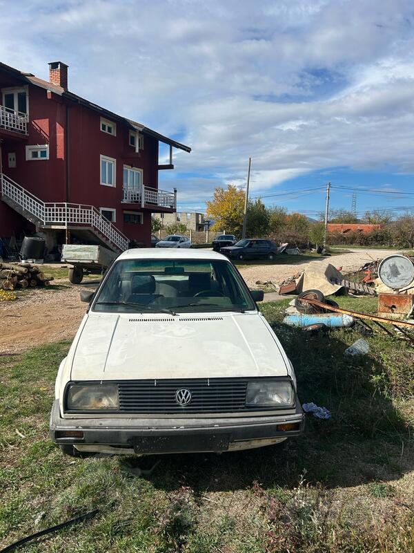 Volkswagen - Jetta - 1.6