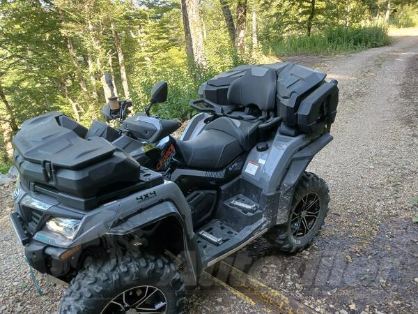CFMoto - 1000
