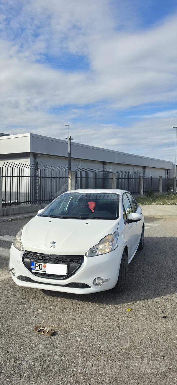 Peugeot - 208 - 1.4 HDI