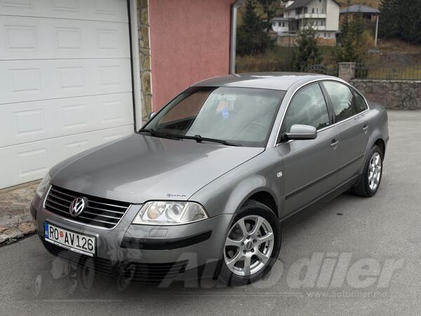 Volkswagen - Passat - 1.9 TDI 96KW 2003