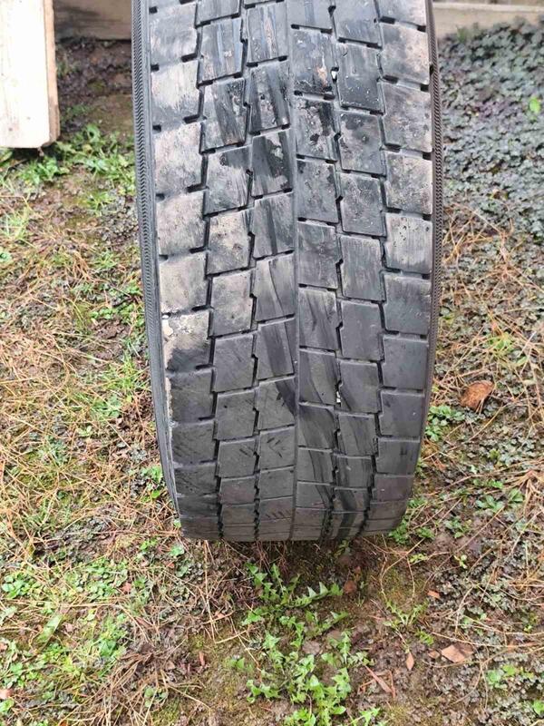 Dunlop - teretna guma - Univerzalna guma