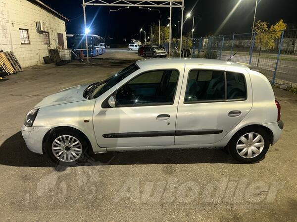 Renault - Clio - 1.5 DCI