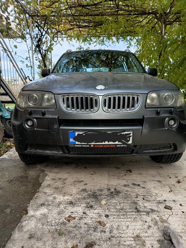 BMW - X3 - 3.0 benzin/plin