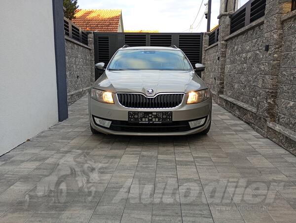 Škoda - Octavia - 1,6