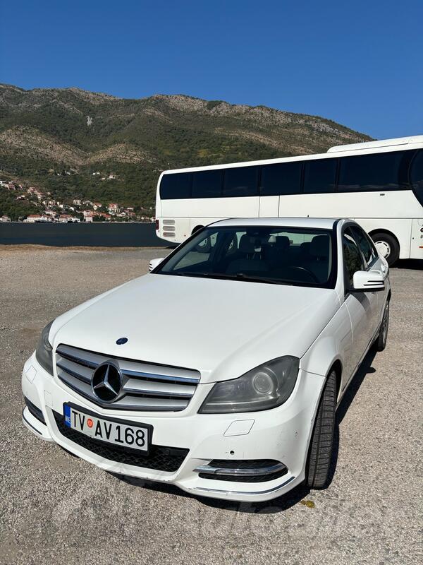 Mercedes Benz - C 220 - 2.2