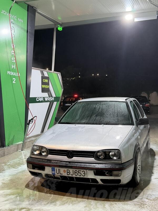 Volkswagen - Golf 3 - 1.6