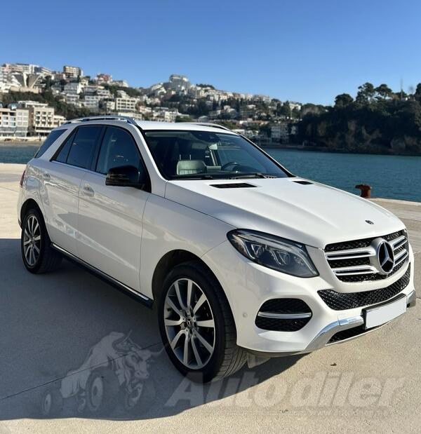 Mercedes Benz - GLE 250 - GLE 250d 2017