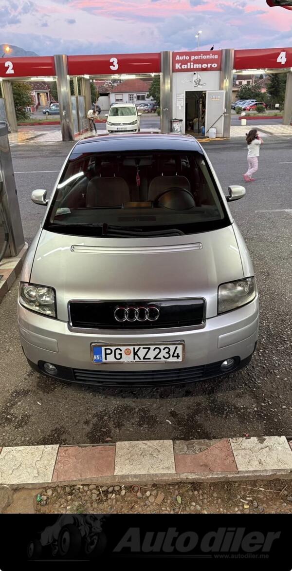 Audi - A2
