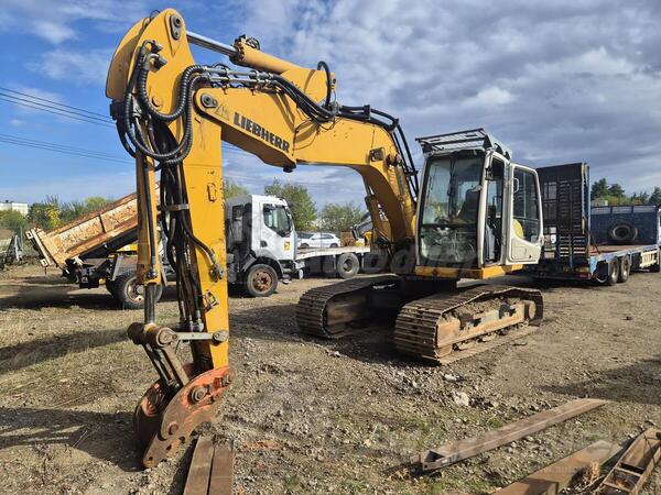 Liebherr - R 317