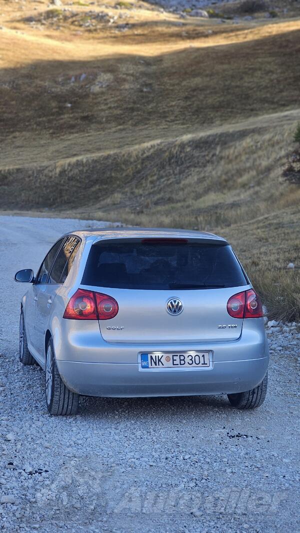 Volkswagen - Golf 5 - 2.0 tdi