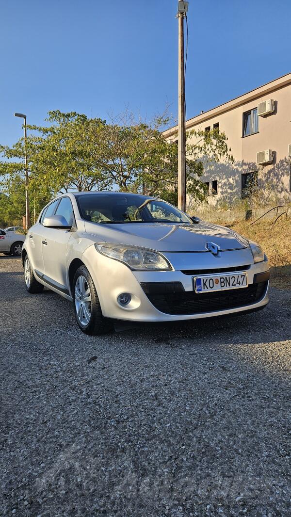 Renault - Megane - 1.5 dci