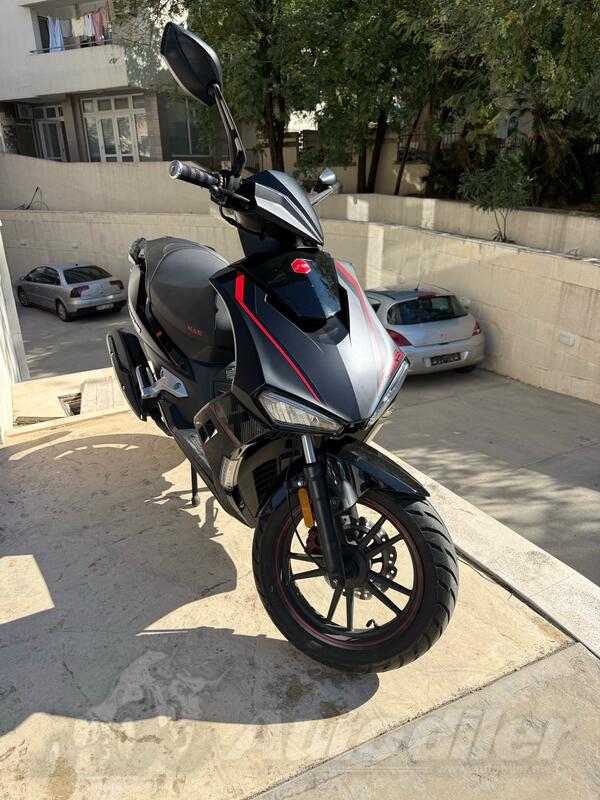 NAS - Mustang 125