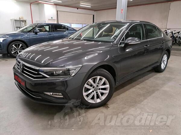 Volkswagen - Passat - 2.0 TDI DSG7 Business Line MATRIX LED ACC-System Navigacija 2xParktronic FA...