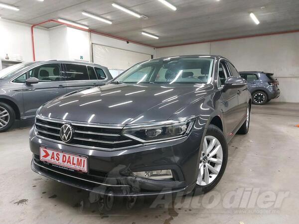 Volkswagen - Passat - 2.0 TDI DSG7 Business Line MATRIX LED Navigacija 2xParktronic FACELIFT