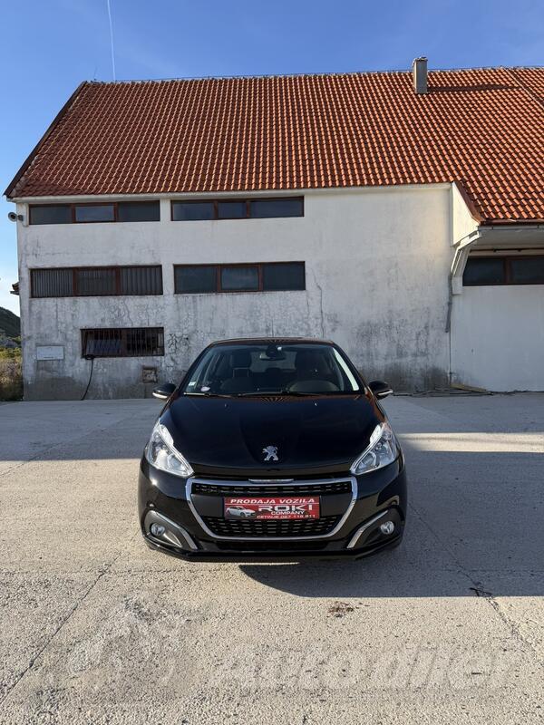 Peugeot - 208 - 1.2 i.AUTOMATIK