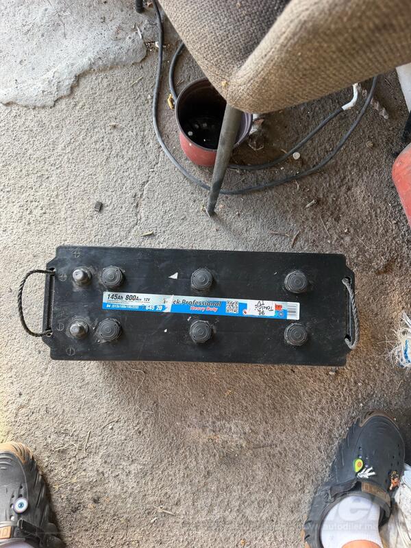 Akumulator Bosch -  12V - 145 Ah