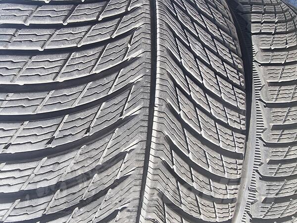Michelin - Michelin 285 /40 R23 - Zimska guma
