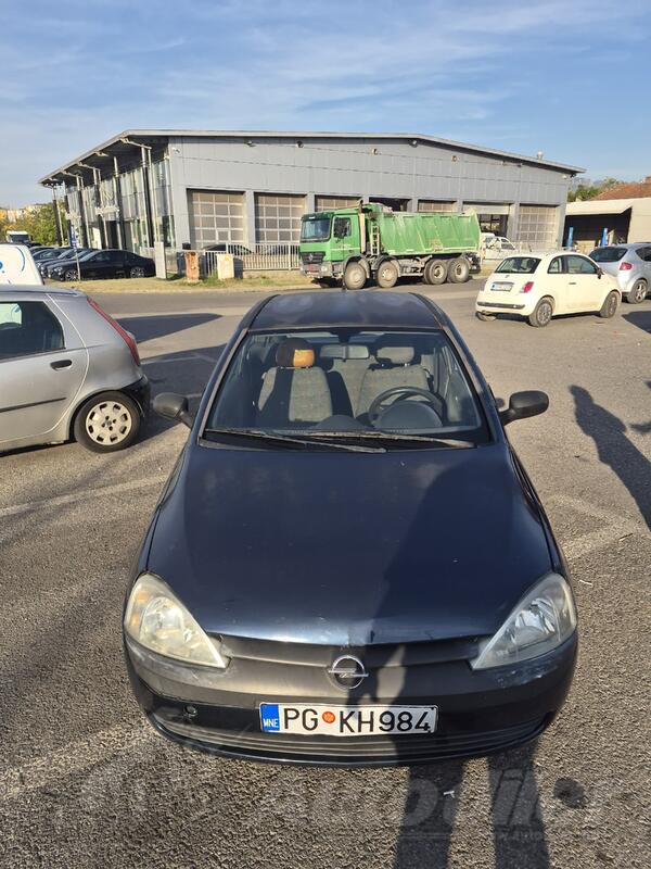 Opel - Corsa - 1.0