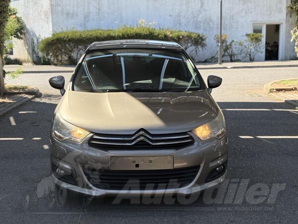 Citroen - C4 - 1.6 e-hdi