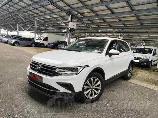 Volkswagen - Tiguan - 2.0 TDI DSG7 150 KS -LED- ACC-System Navigacija Kamera ParkAssist FACELIFT