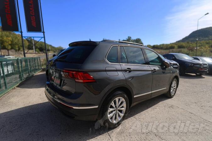Volkswagen - Tiguan - 2.0 TDI DSG7 150KS -LED- Navigacija Kamera 2xParktronic FACELIFT
