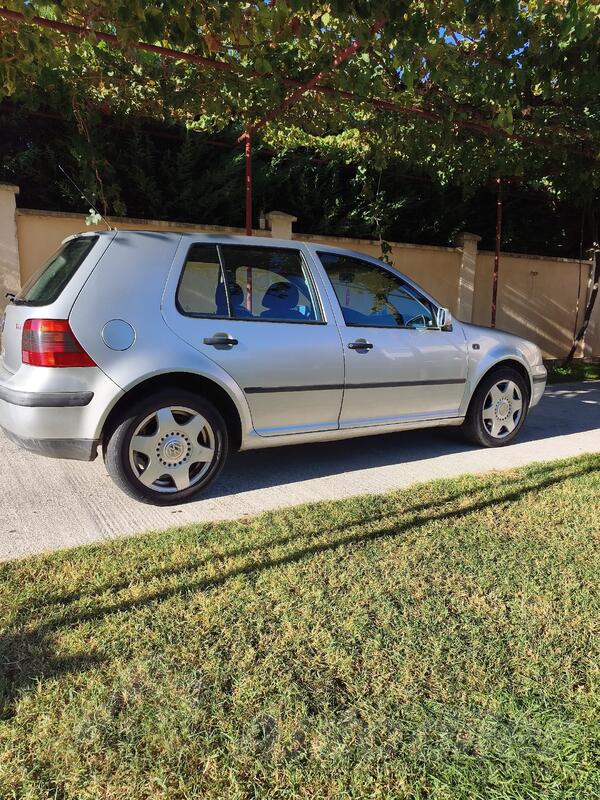 Volkswagen - Golf 4 - 1.9 TDI