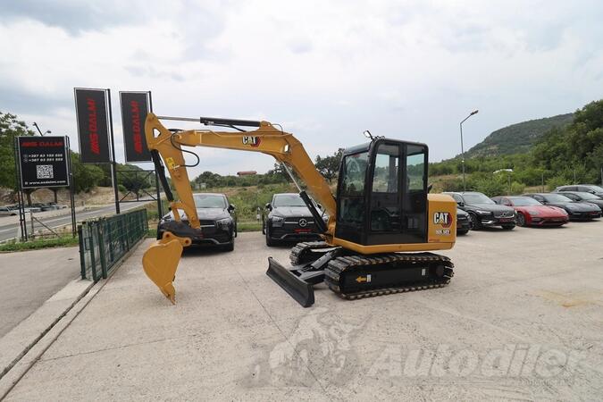 CAT - Mini Bager Caterpillar 305.5E2 Klima Hammer Line Quick Change 5400 KG 2018